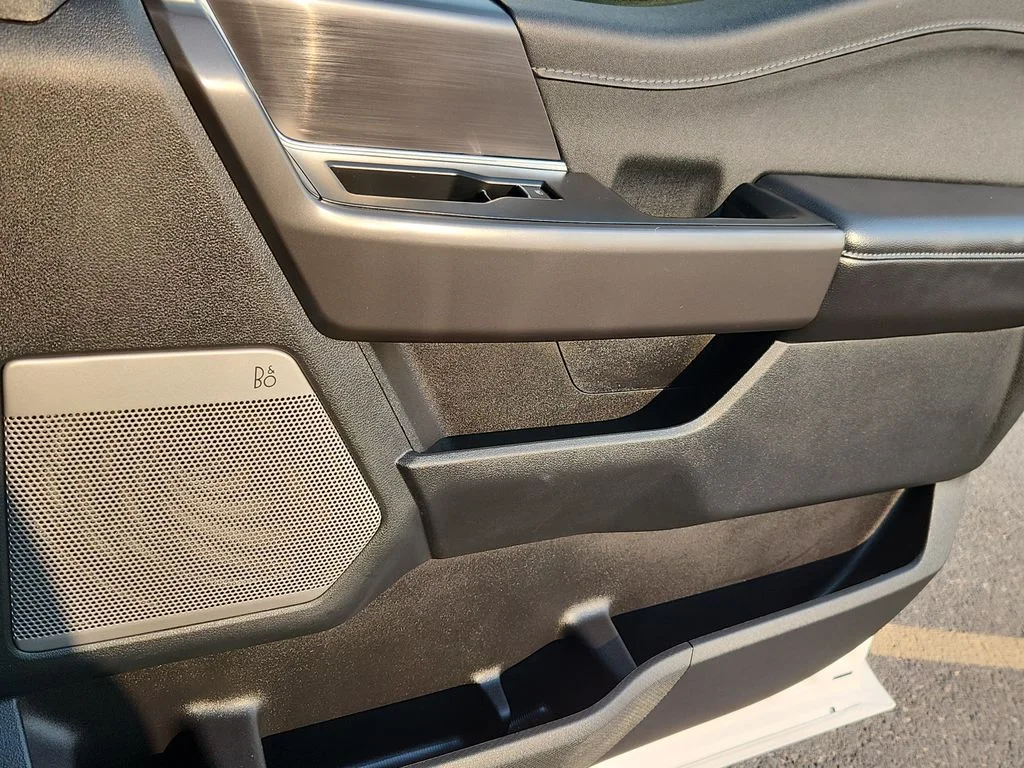 Used 2025 White Ford Lariat image 15