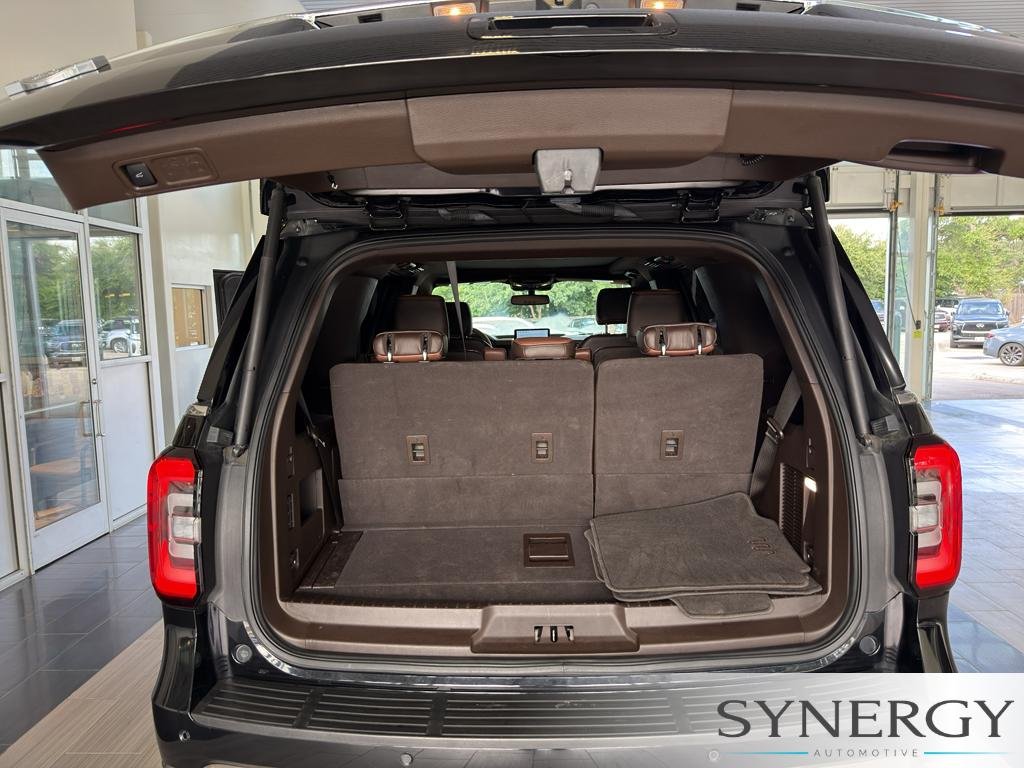 Used 2024 Agate Black Metallic Ford King Ranch image 36