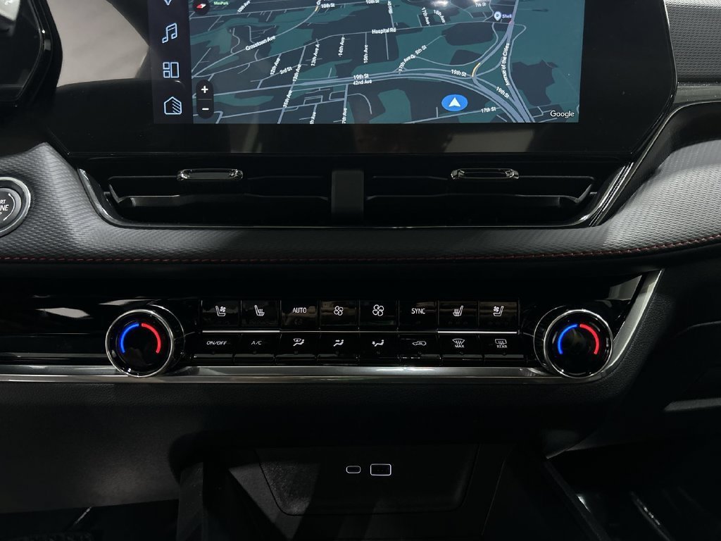2027 Chevrolet Equinox RS - Photo 16