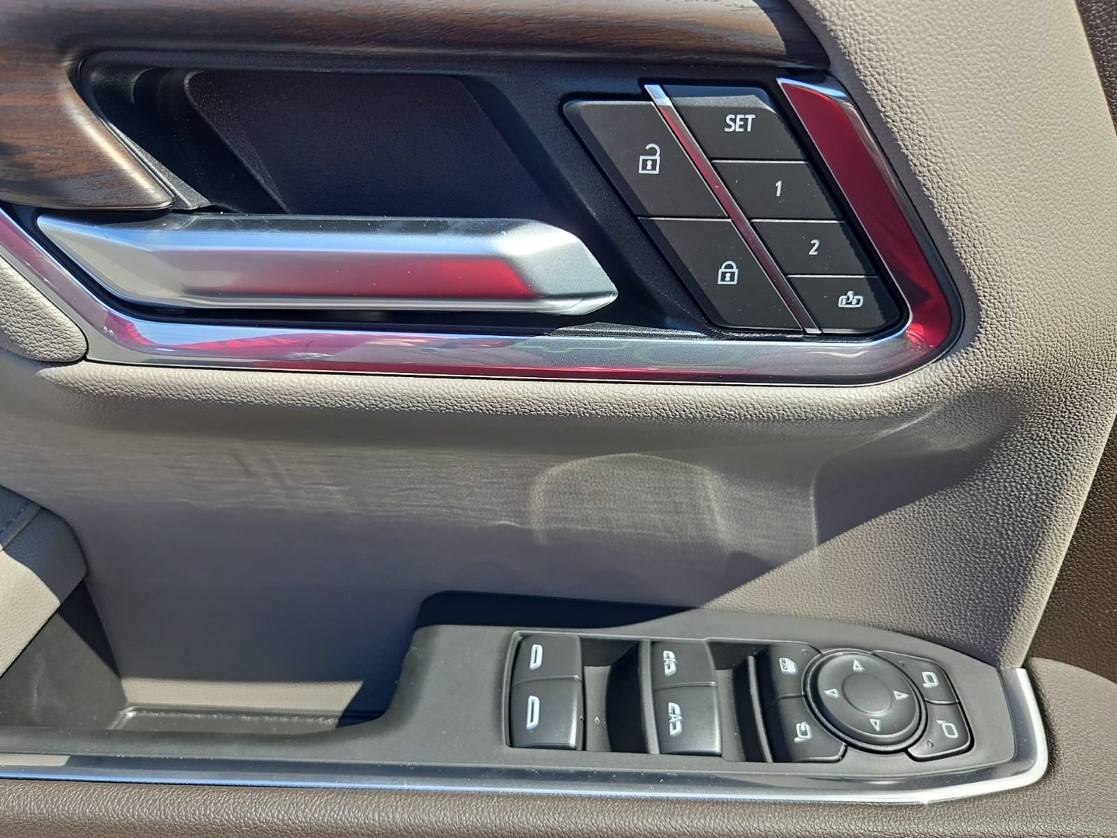 2026 GMC Sierra 1500 SLT - Photo 30