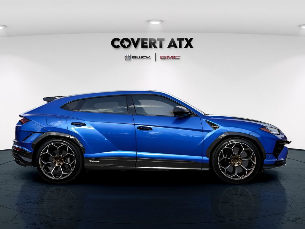 Used 2024 Blue Lamborghini Performante image 8