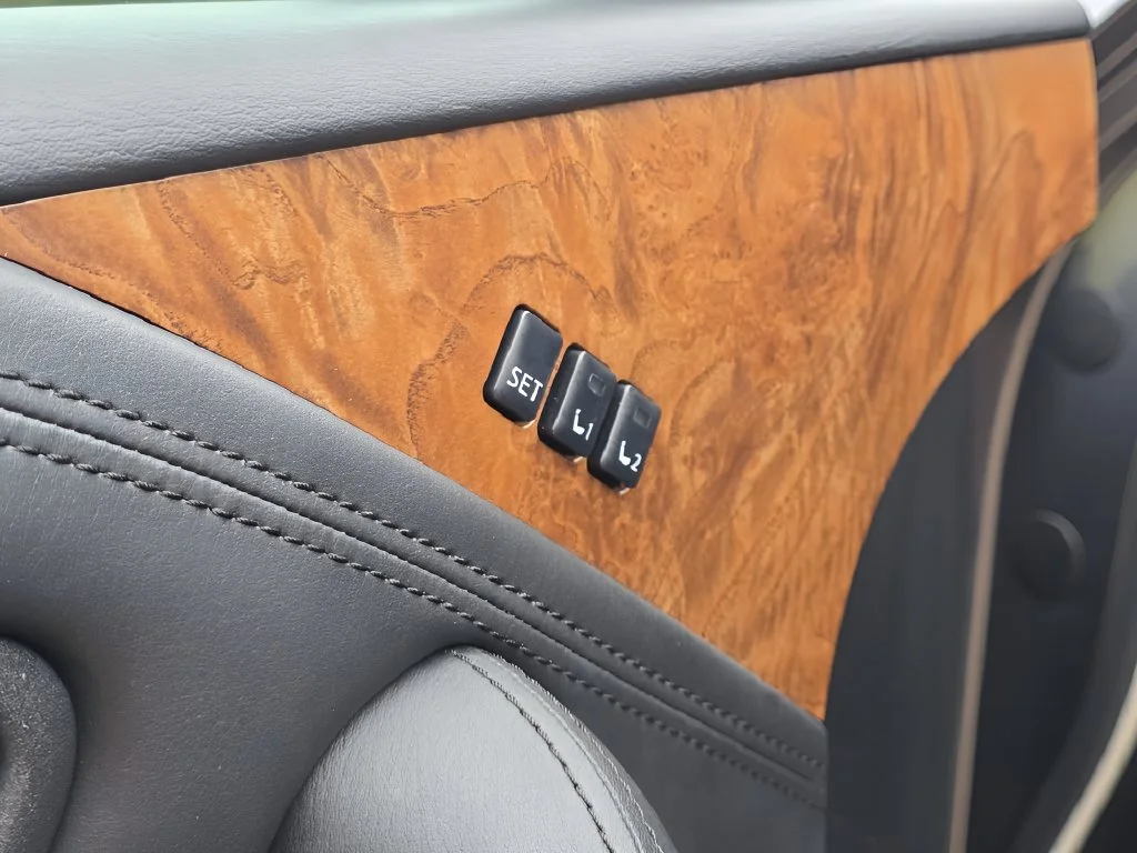 Used 2023 Gun Metallic Nissan SL image 19