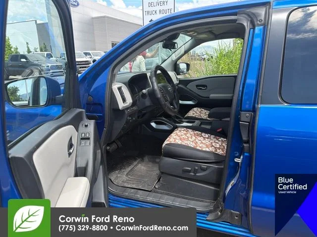 Used 2025 Bluestone Pearl Nissan SV image 9