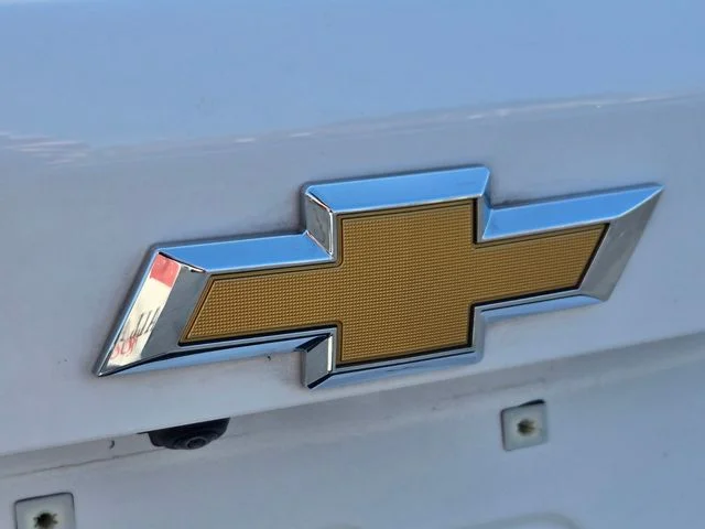 Used 2026 White Chevrolet LT image 17