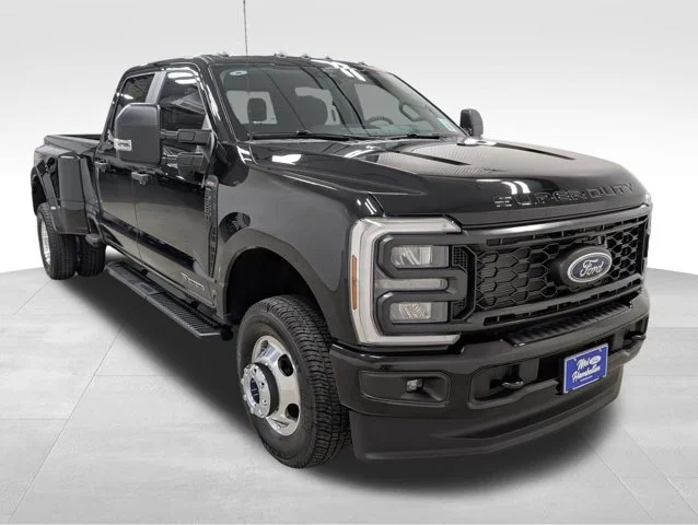 New 2026 Agate Black Metallic Ford F-350® XL image 58