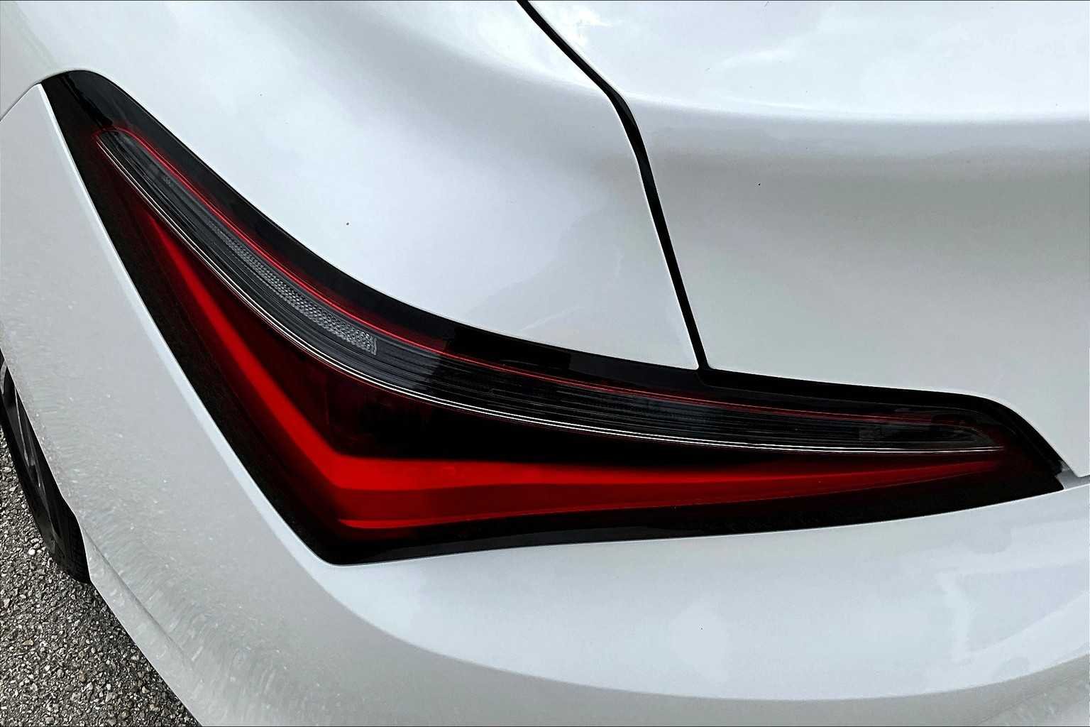 Used 2025 Platinum White Pearl Acura  image 14