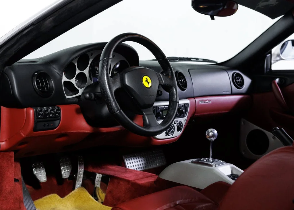 Used 2000 Argento Nurburgring Ferrari Berlinetta OEM Manual image 10