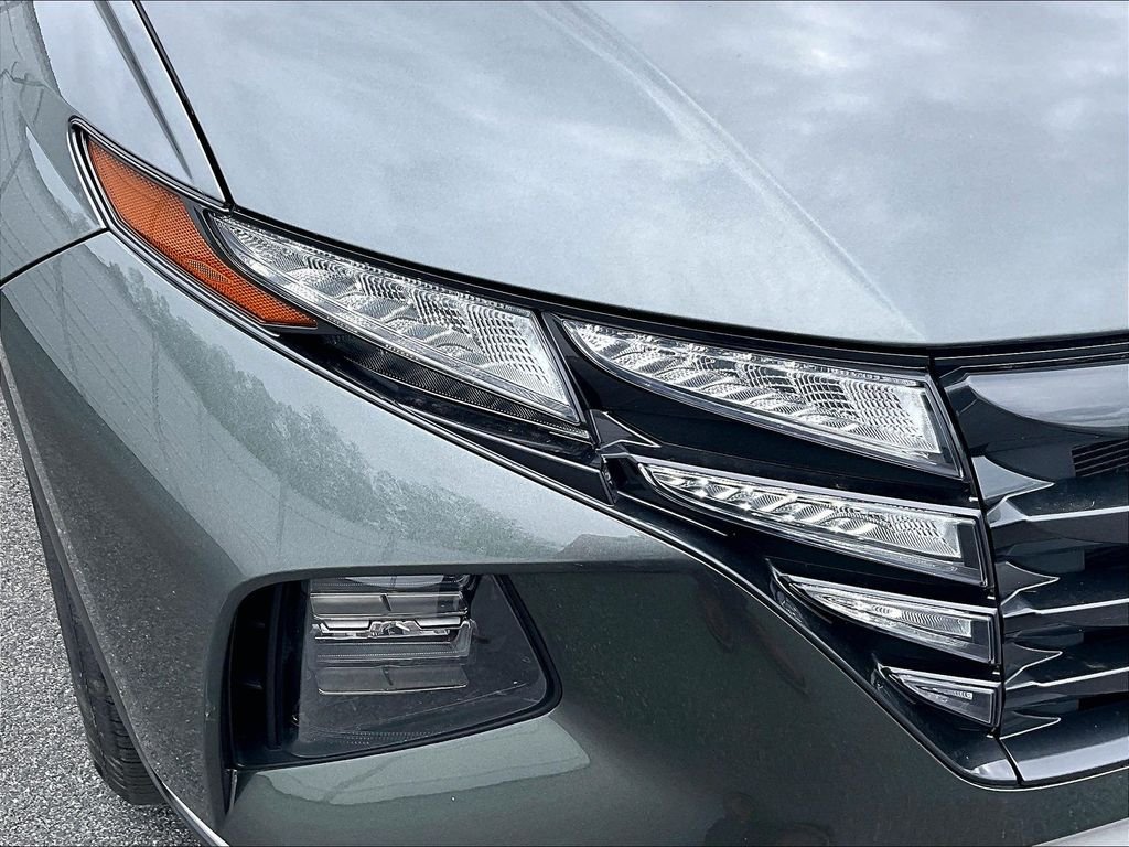 Used 2022 Amazon Gray Hyundai SEL image 29