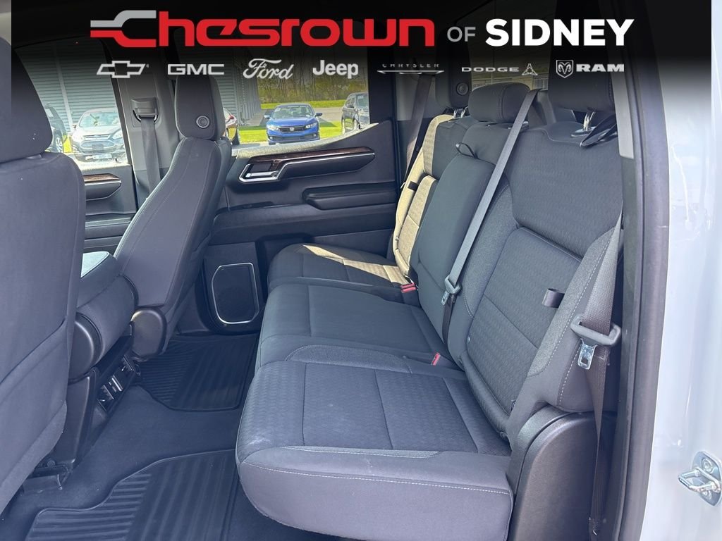 Used 2023 Summit White GMC Elevation image 26