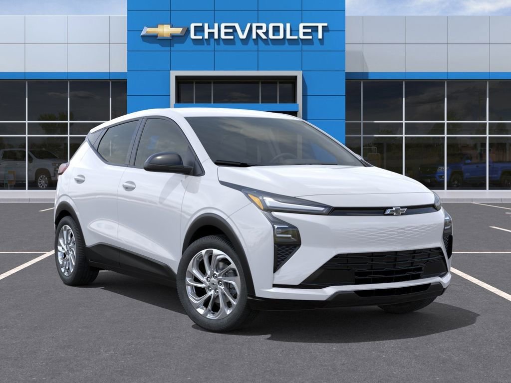New 2027 Summit White Chevrolet LT image 9