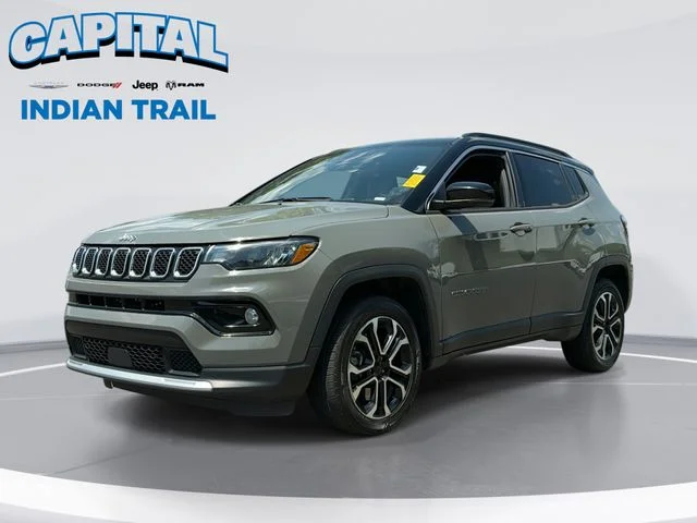 Used 2024 Gray Jeep Limited image 1