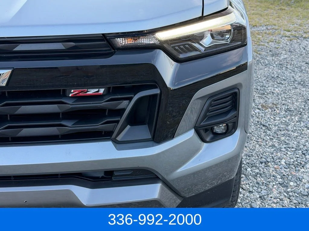Used 2024 Gray Chevrolet Z71 image 12
