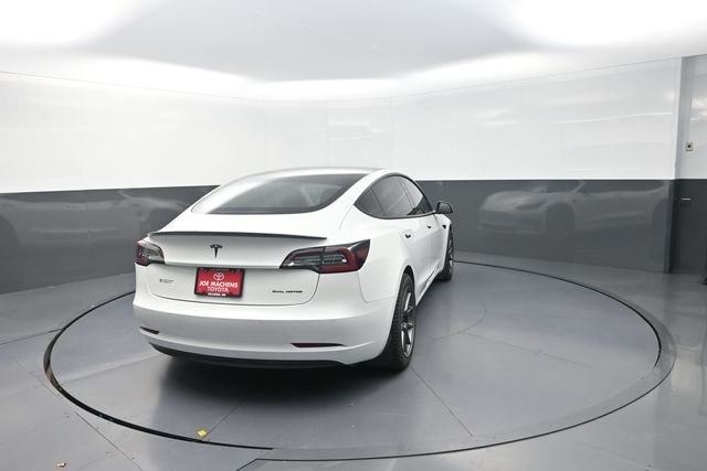 Used 2022  Tesla Long Range image 58