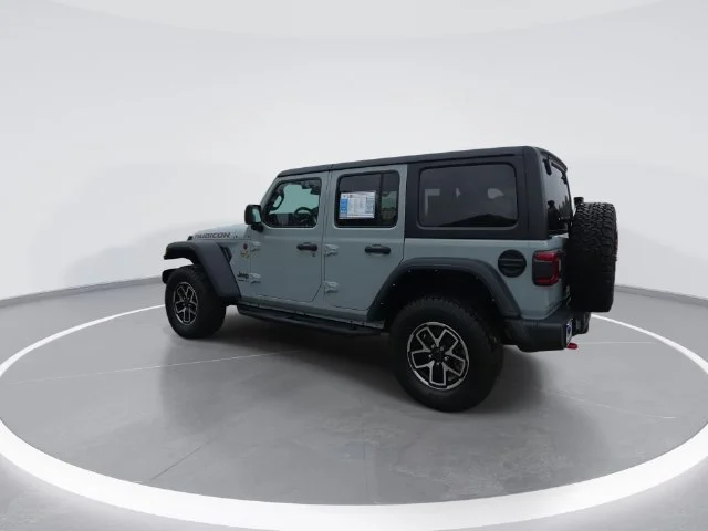 Used 2024 Gray Jeep Rubicon image 6