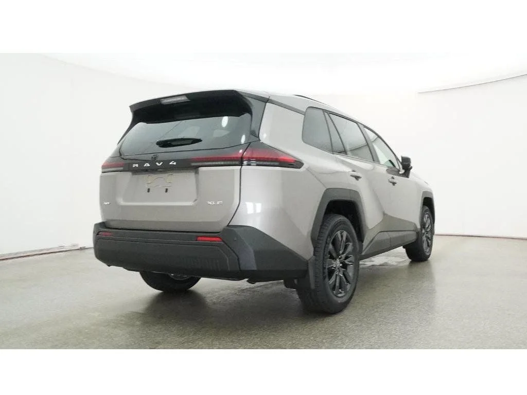 New 2026  Toyota XLE Premium image 31