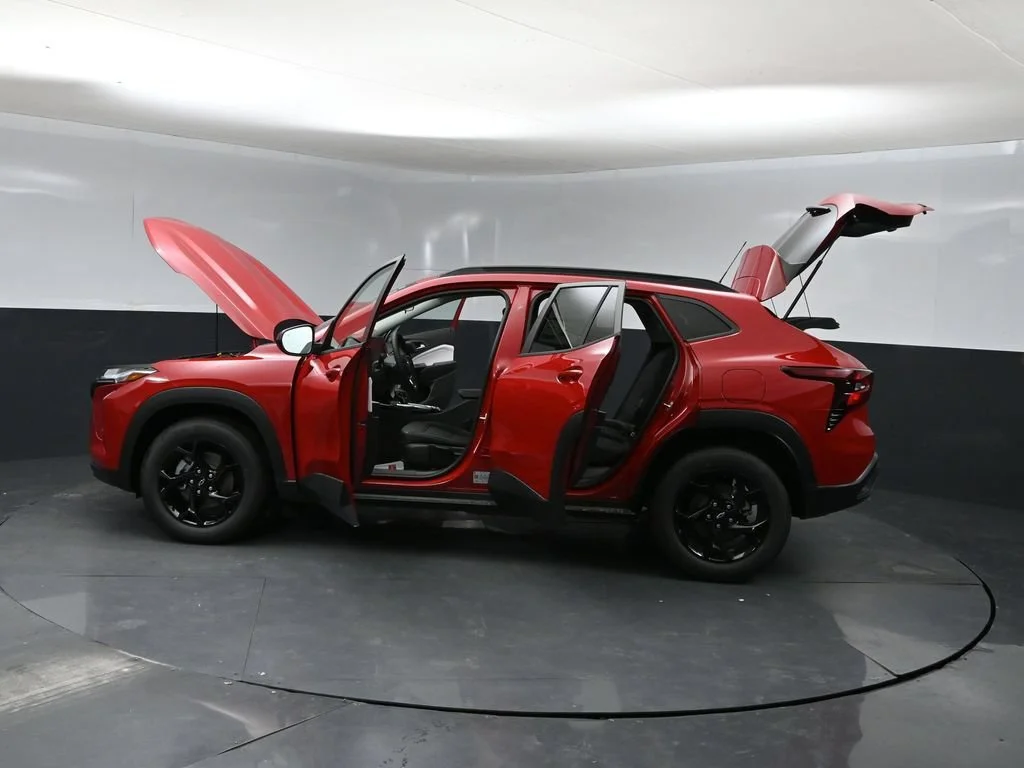2026 Chevrolet Trax LT - Photo 41