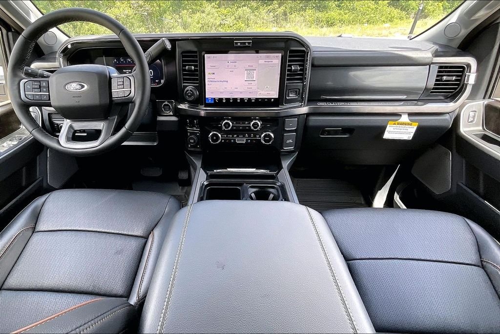 New 2026 Ford Super Duty F-250 Lariat 4D Crew Cab