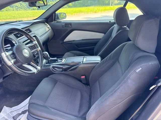 Used 2014 Silver Ford V6 image 13