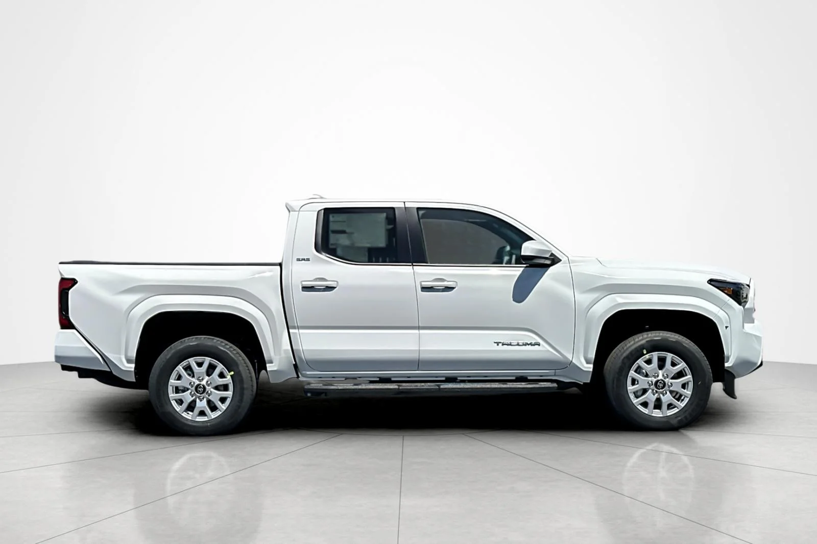 New 2026 Ice Cap Toyota  SR5 image 6