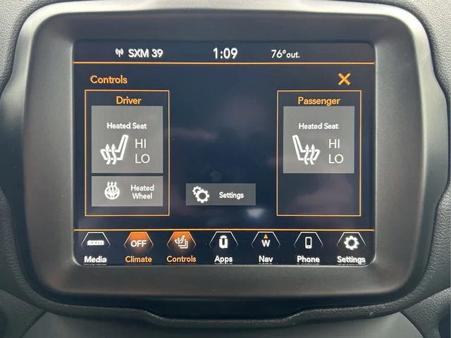 Used 2023 White Jeep Trailhawk image 24