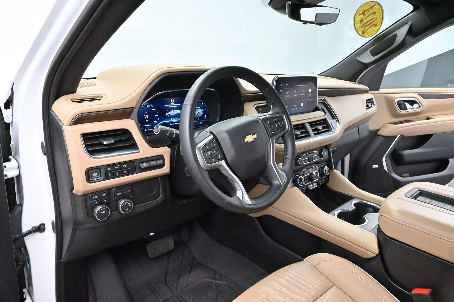 Used 2024 Summit White Chevrolet Premier image 18