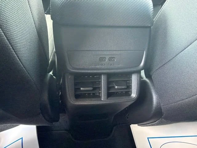 2027 Chevrolet Equinox LT - Photo 22