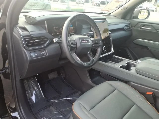 Used 2025 Ebony Twilight Metallic GMC AT4 image 17