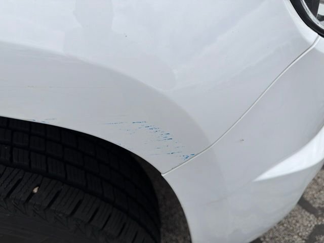 Used 2018 White Chevrolet Z71 image 5