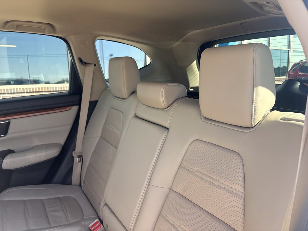 Certified Used 2022 White Honda EX-L FWD image 41