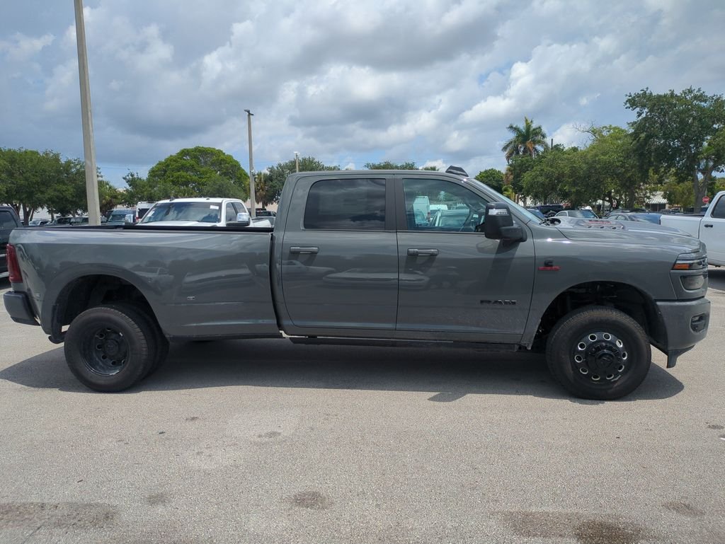 New 2026 Ceramic Gray Clear-Coat Exterior Paint RAM Laramie image 3