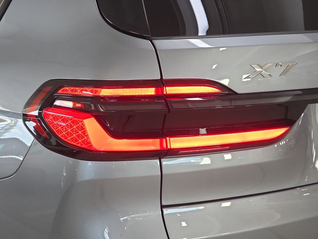 New 2027 Skyscraper Grey Metallic BMW xDrive40i image 22
