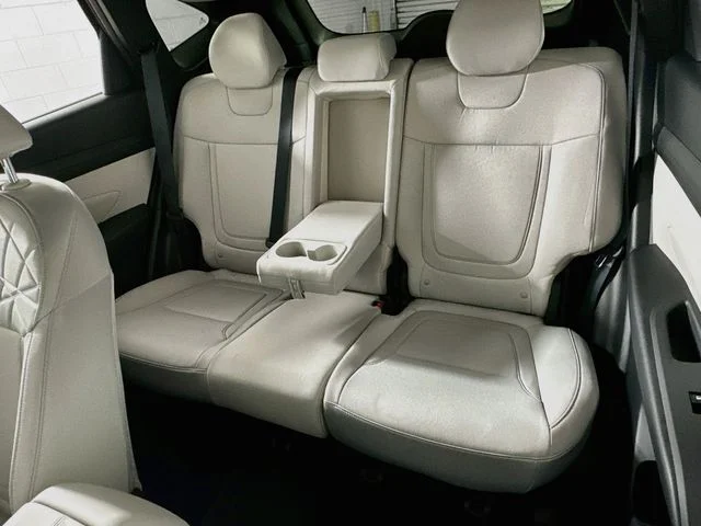New 2026 Hyundai TUCSON SE