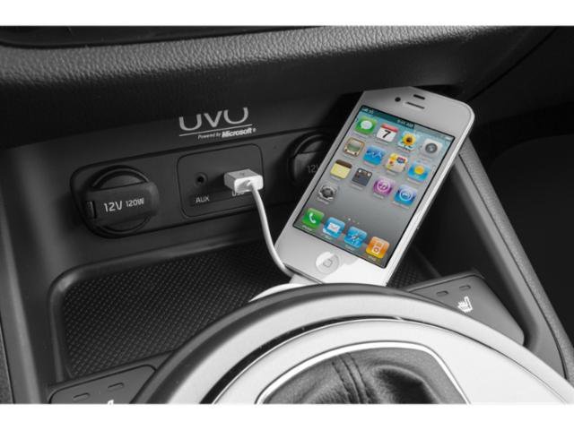 Used 2015 Clear White Kia LX image 19