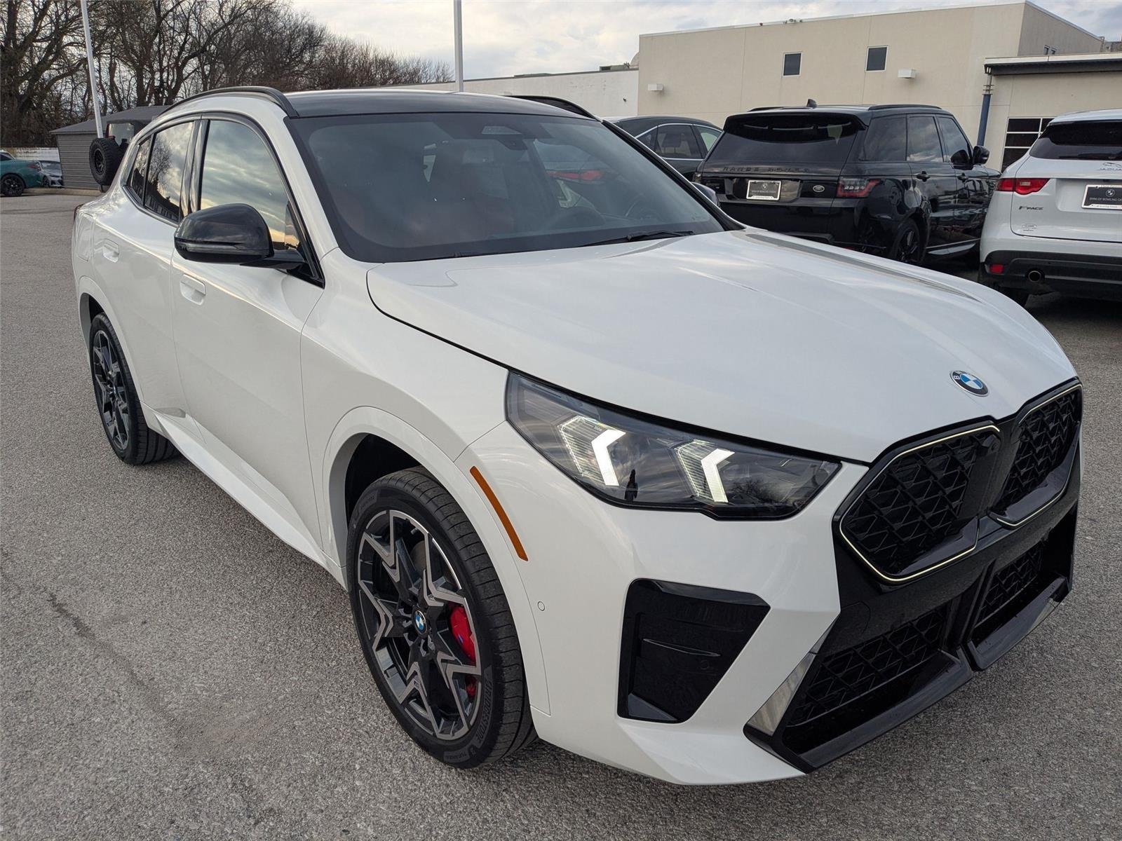 New 2026 Alpine White BMW xDrive28i image 3
