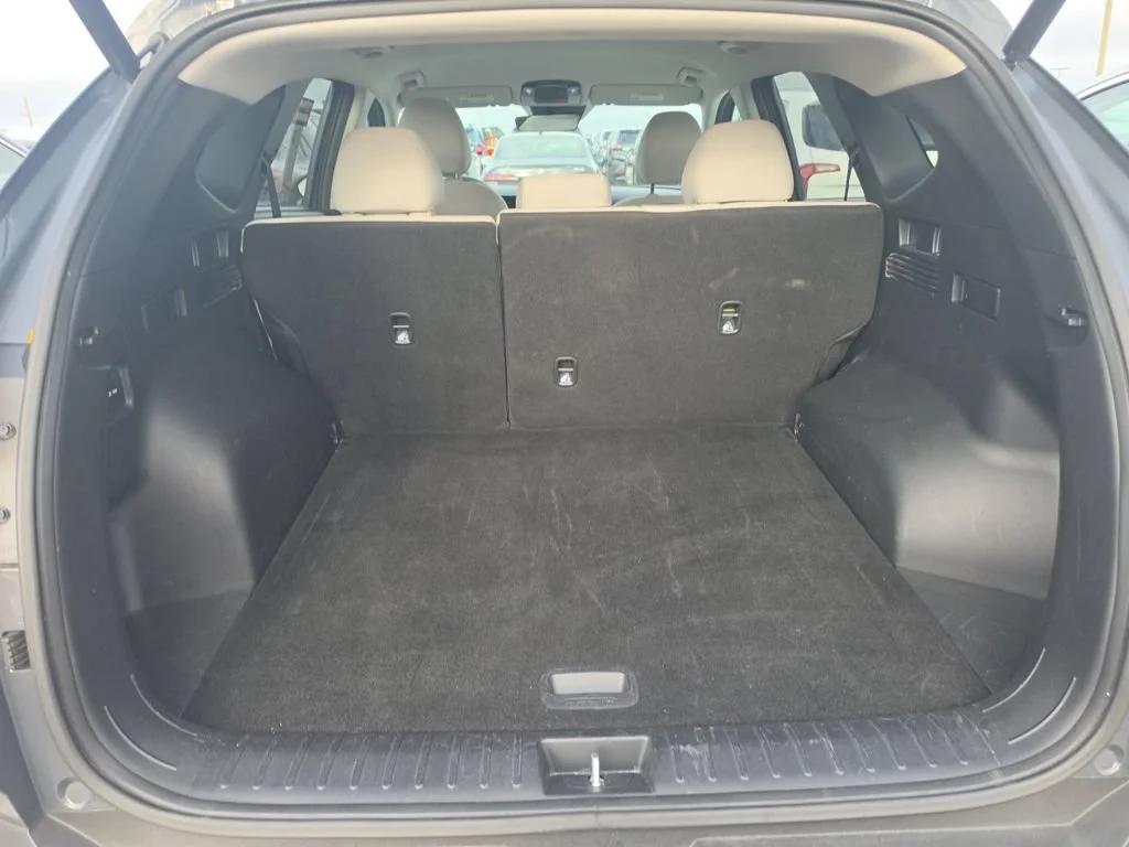 Used 2026 Gray Hyundai SEL Plus image 7