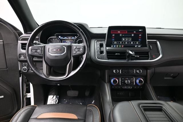 Used 2021  GMC AT4 image 17