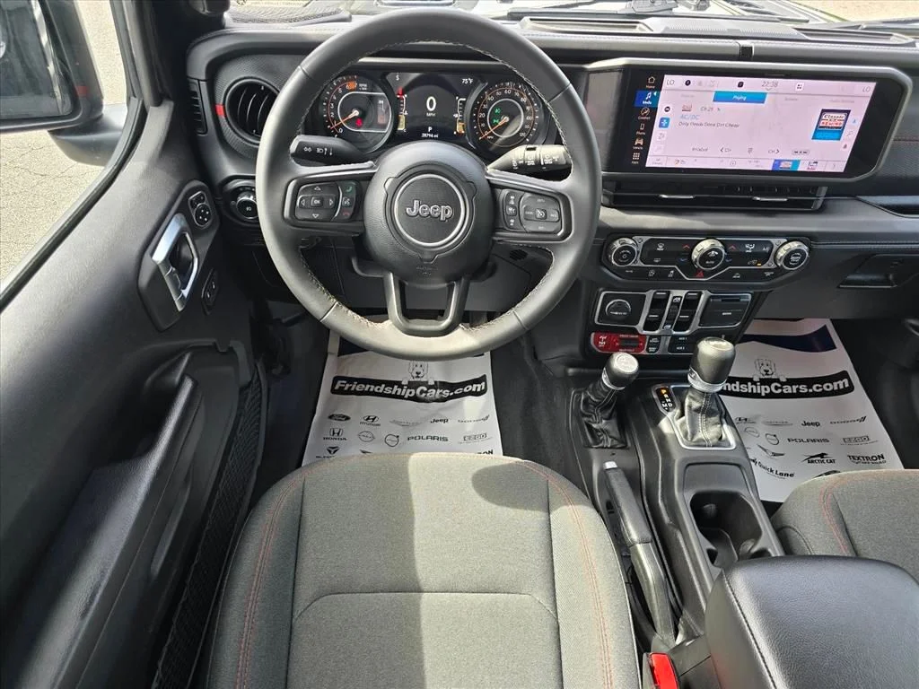 Used 2025 Black Jeep Rubicon image 3
