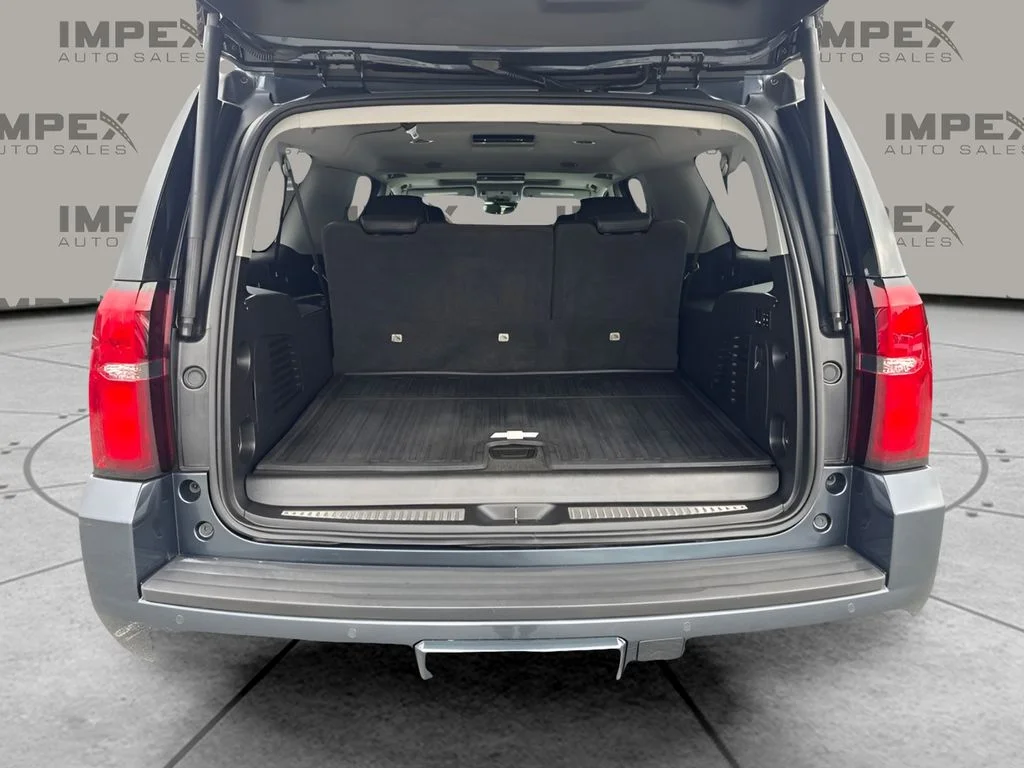 Used 2020 Gray Chevrolet RST image 33