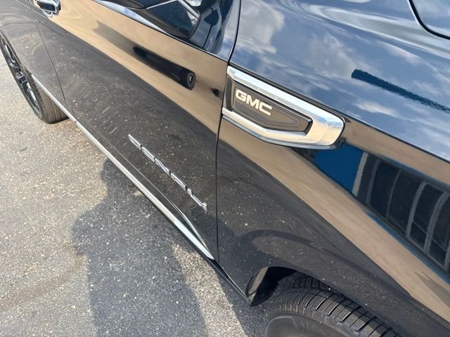 Used 2023 Black GMC Denali image 12