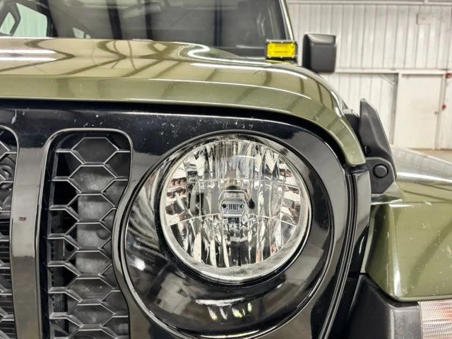 Used 2022 Green Jeep Willys image 8