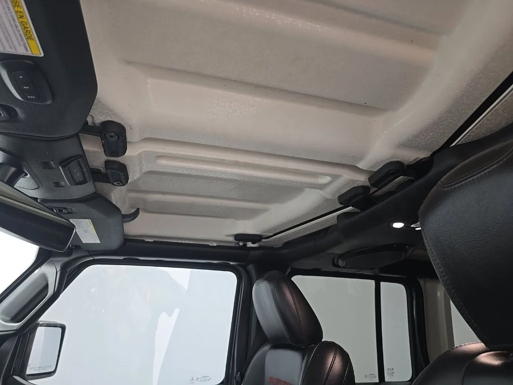 Used 2022 Granite Crystal Metallic Clearcoat Jeep Unlimited Rubicon image 8