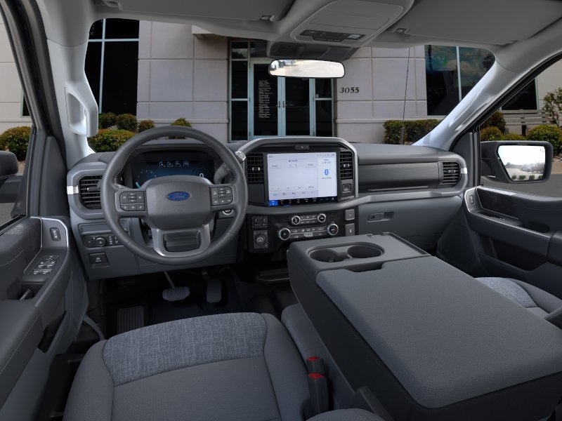 New 2026 Agate Black Metallic Ford XLT image 9