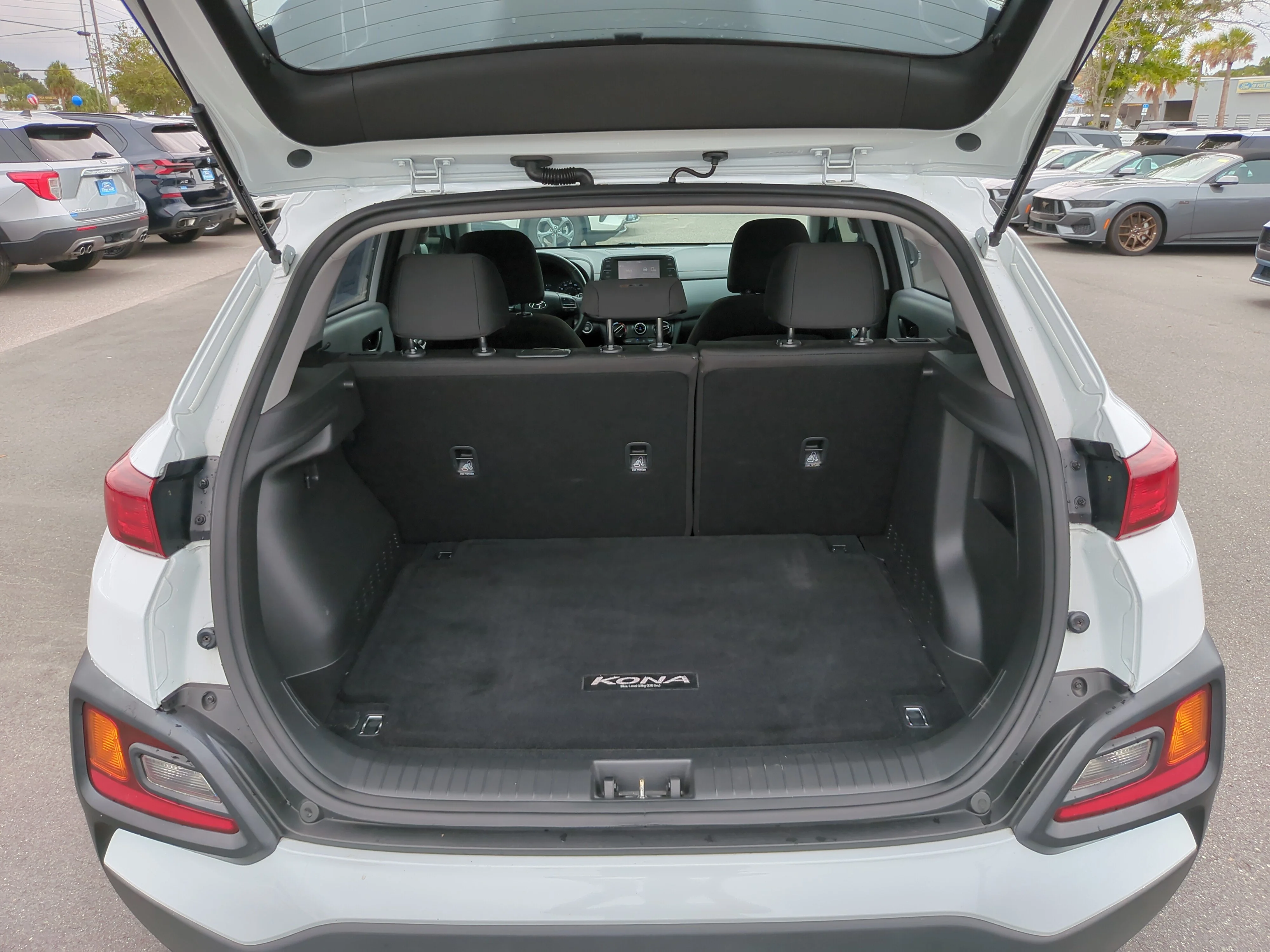 Certified Used 2021 Chalk White Hyundai SEL image 13
