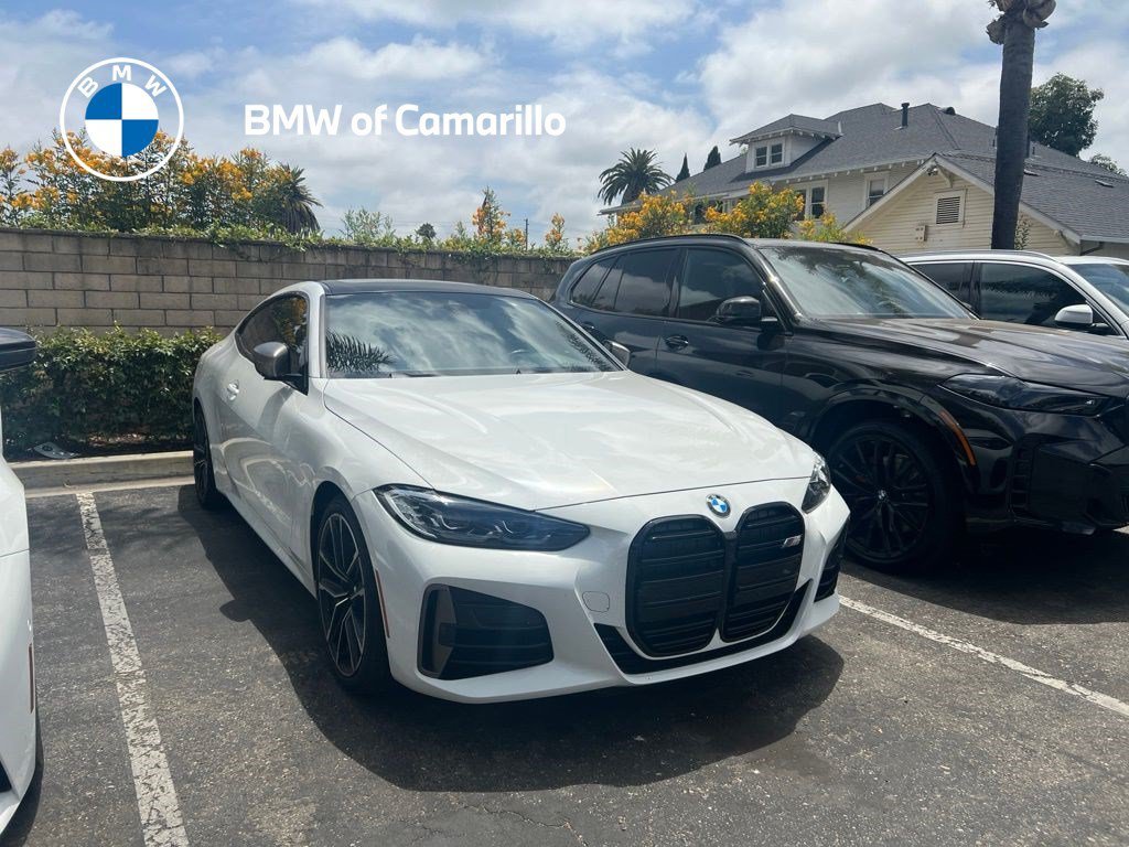2022 BMW 4 Series M440i Coupe's photo