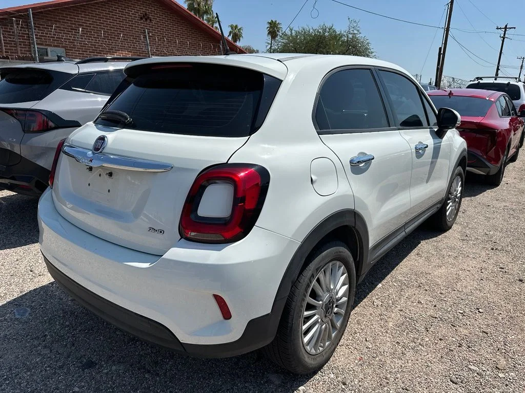 Used 2021 White FIAT Pop image 6