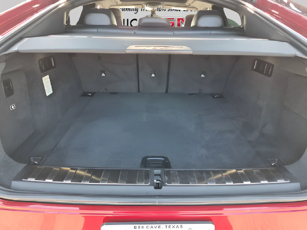 Used 2021 Red BMW xDrive40i image 36