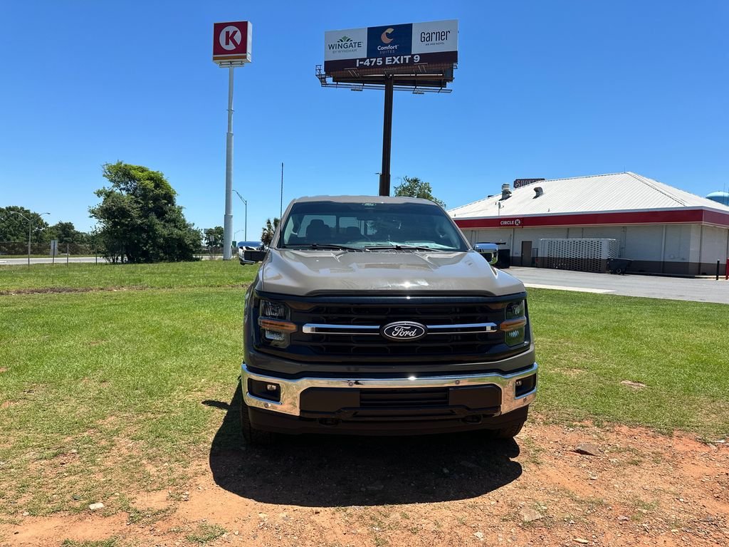 New 2026 Marsh Gray Ford XLT image 2