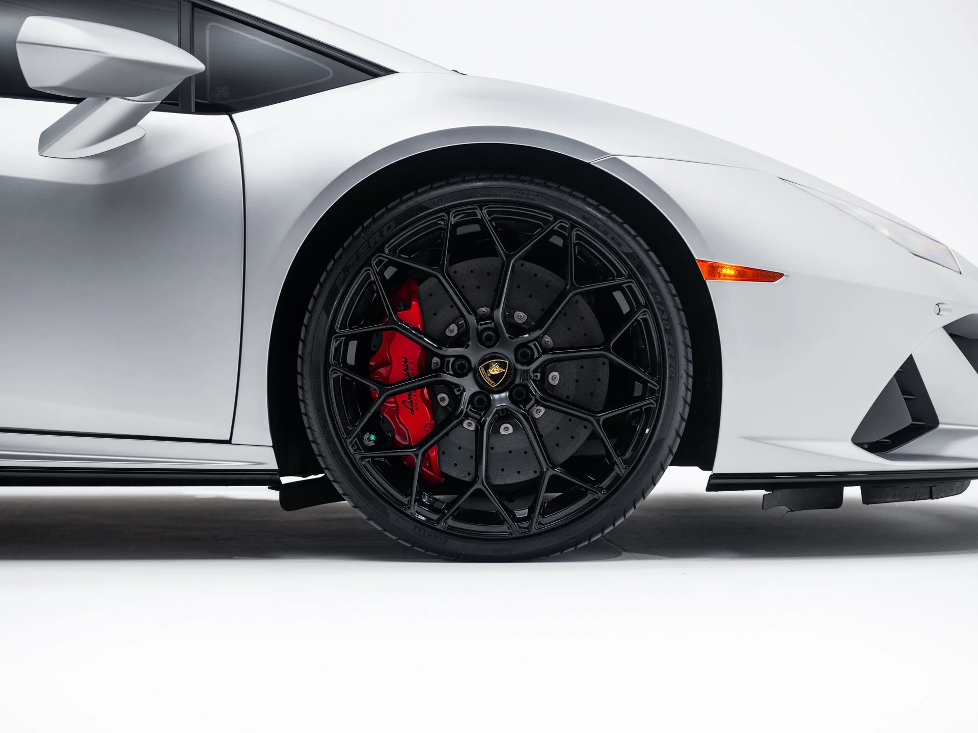 Used 2020 Grigio Adamas Matt Lamborghini  image 13