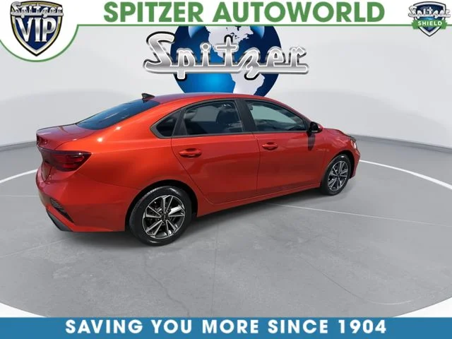 Certified Used 2023 Red Kia LXS image 9