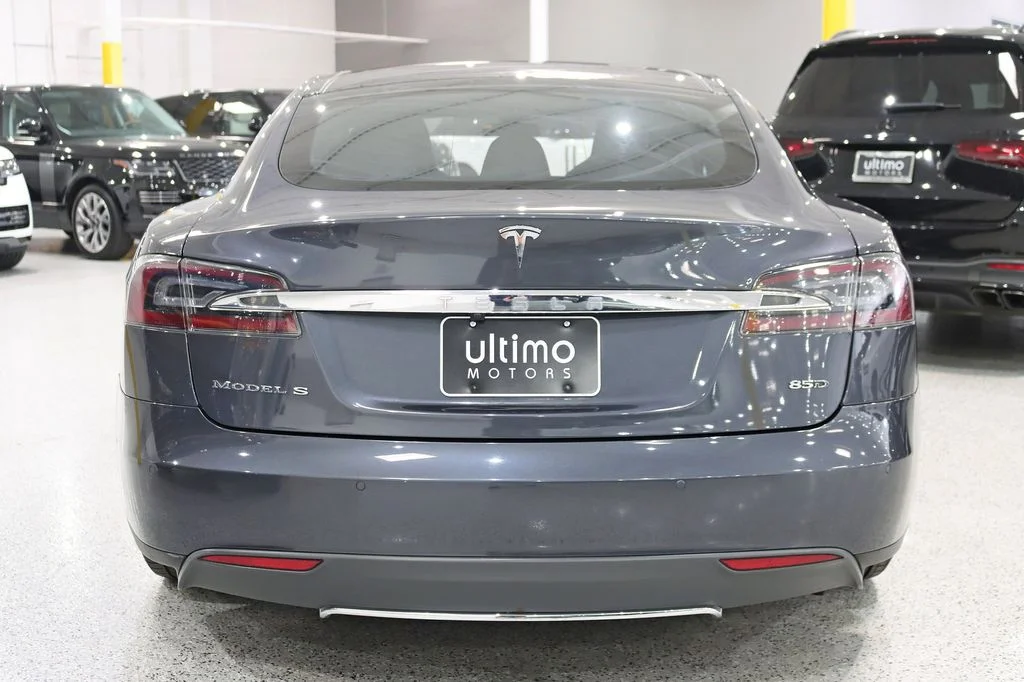 2015 Tesla Model S 85D